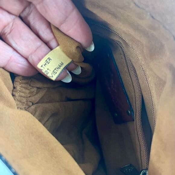 Patricia Nash Granada Crossbody Bag Signature Map - Picture 8 of 15